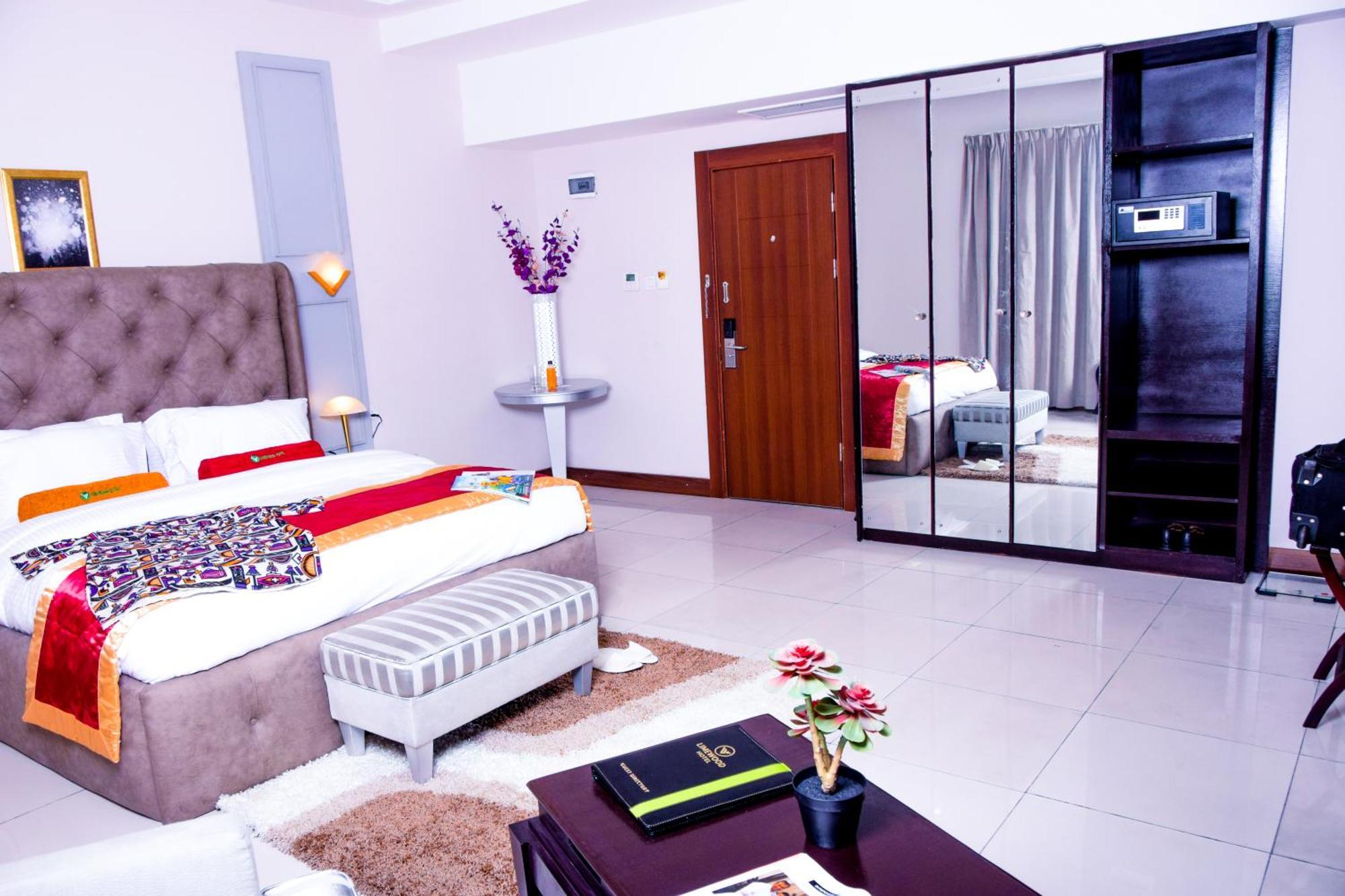 Limewood Hotel Port Harcourt Exteriör bild